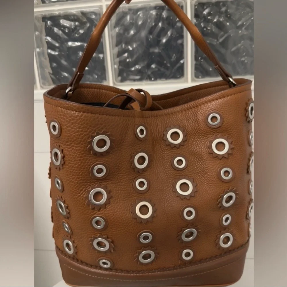 Zara Two Toned Brown Tan Silver Eyelet Accents Leather Bucket Bag Style Tote - Picture 8 of 9
